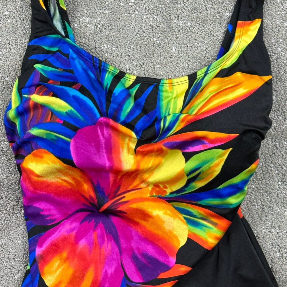 Robby Len Womens 20W One Piece Swimsuit Long Torso Tropical Floral NWT Floral